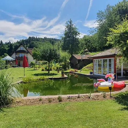 Paradies 2 Castellberg-jakobsweg Διαμέρισμα *