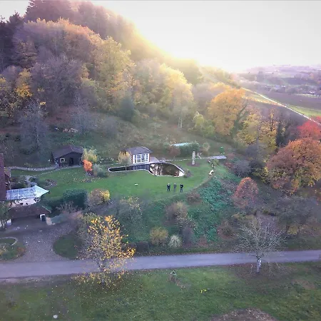 Paradies 2 Castellberg-jakobsweg Döttingen