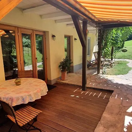 Paradies 2 Castellberg-jakobsweg *