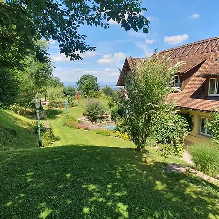 Paradies 2 Castellberg-jakobsweg Διαμέρισμα *